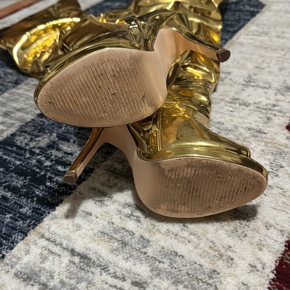 Thigh high open toed gold stiletto boots size 6 - Picture 2 of 4